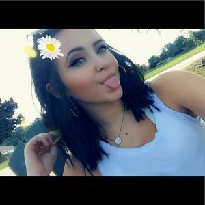 Meet your Posher, Brandi